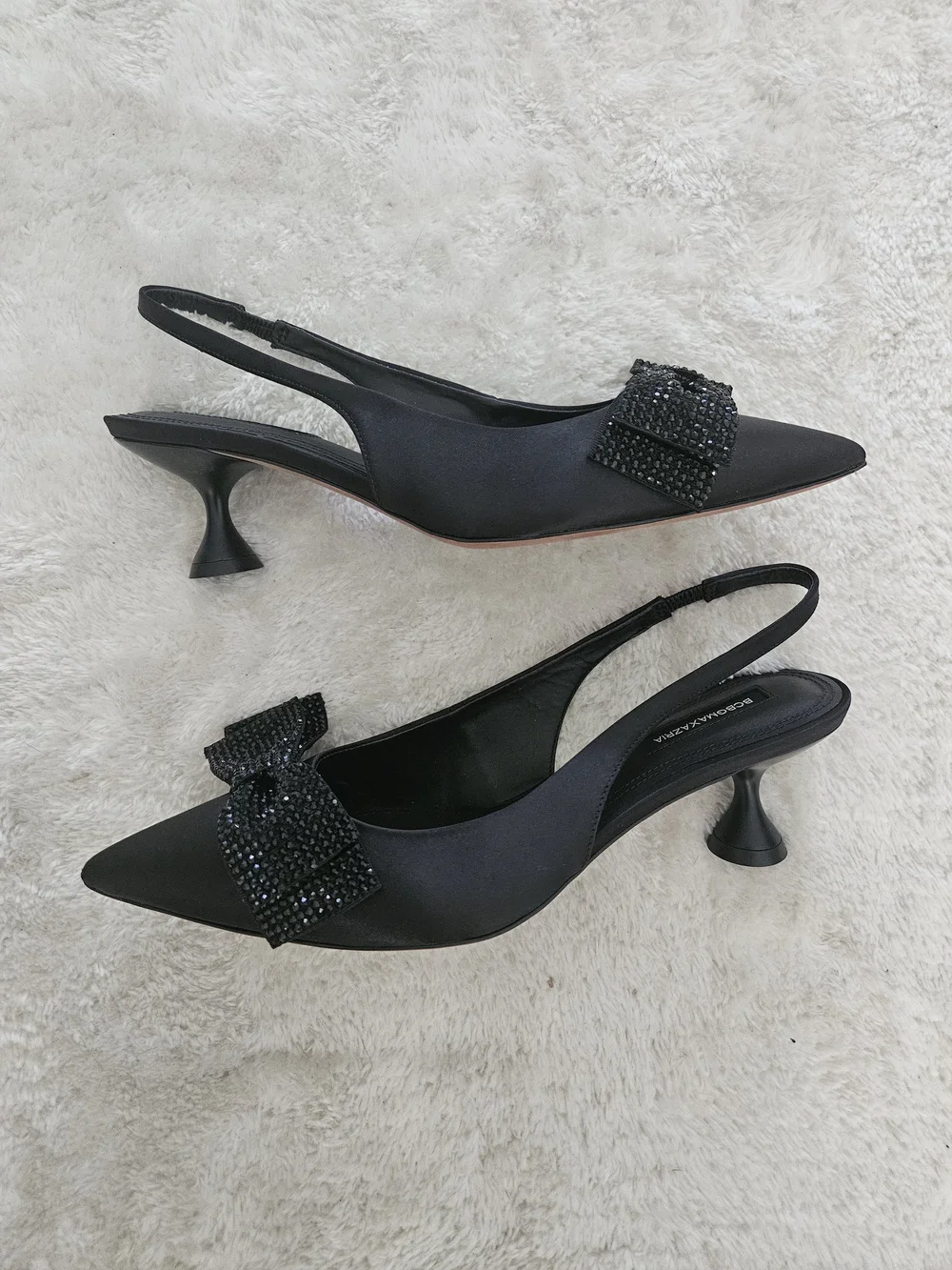 NWT BCBGMaxAzria Size 7.5 Black Crystal Bow Kitten Heel Pumps Preppy Coquette
